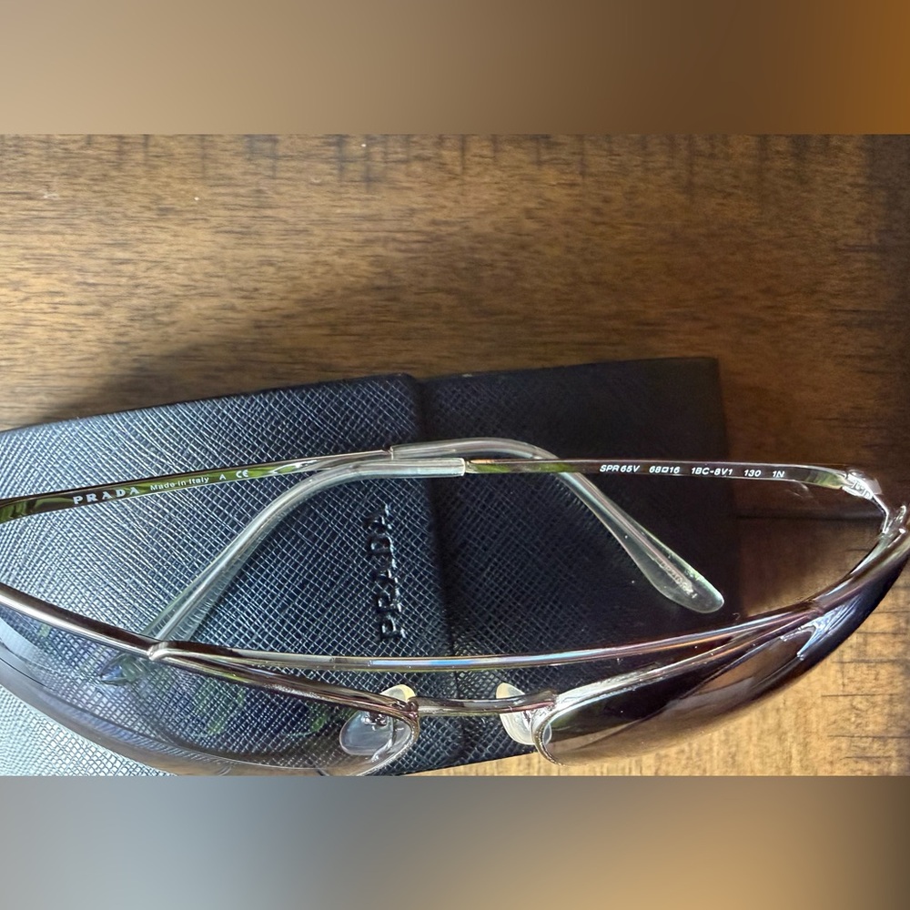 PRICE DROP! Authentic PRADA SUNGLASSES CATWALK COLLECTION with CASE - Picture 5 of 7